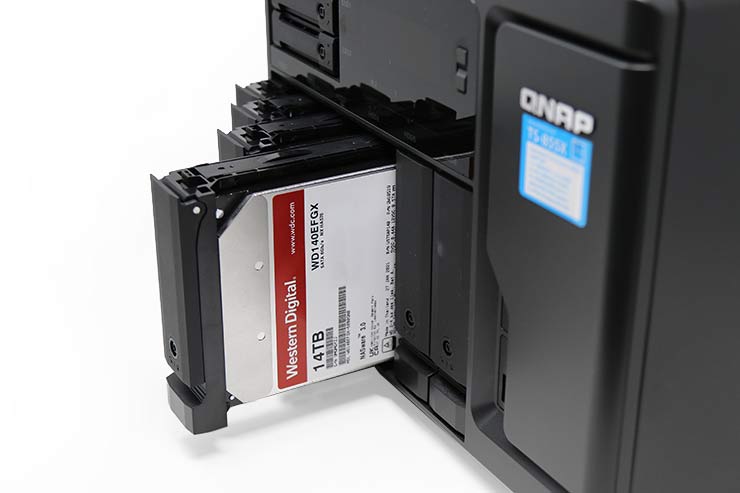 NAS QNAP