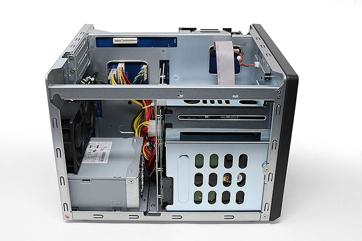 NAS QNAP
