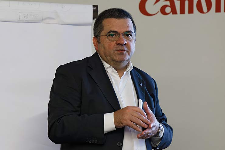 La multifunzione Canon C7165