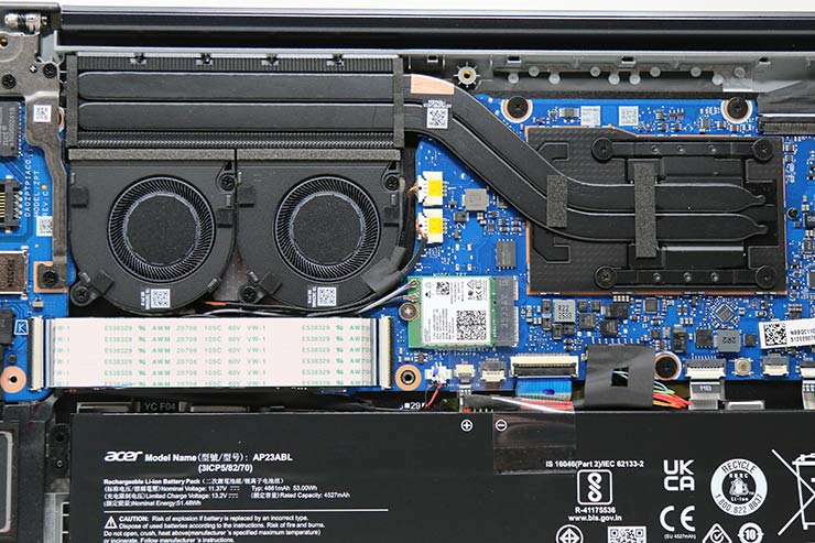 notebook Acer TravelMate X4 14 AI (4)