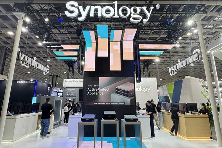 Synology